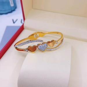 2025 New DS Phụ Nữ Của 18K PVD Mạ Vàng Không Thấm Nước & xỉn màu Trái Tim Bangle Vòng Đeo Tay Thời Trang Quyến Rũ Vòng Đeo Tay - Product Image 2