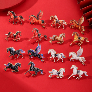 Spille in metallo smaltato morbido personalizzate a tema Cavallo e Pegaso, stampate UV, accessori moda in stock - Product Image 1