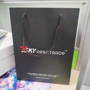 Sacs en papier de haute qualité pour cadeaux, emballages de vente au détail en gros, boutiques, sacs de shopping - Product Image 4