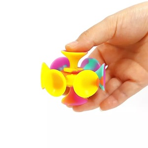 Juguete de silicona personalizado sin Bpa para niños y adultos, juguete antiestrés de mano, ventosa, <span class=keywords><strong>Spinner</strong></span> - Product Image 4