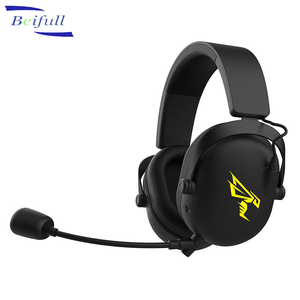 <span class=keywords><strong>SOMIC</strong></span> GS609 2,4G Tipo-C Auriculares de carga para juegos inalámbricos para computadora PS4 PS5 con micrófono Diverse RGB al por mayor - Product Image 2