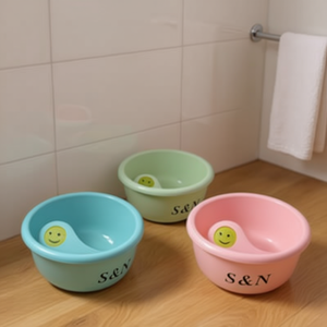 Baignoire pour bébé en plastique S&N avec design souriant pour le bain des nourrissons, disponible en 3 couleurs - Product Image 3