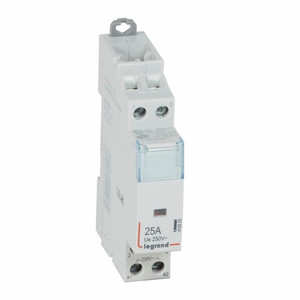 Contacteur MCB bipolaire Legrands CX3 25A, bobine 24V AC, montage sur rail DIN, fonctionnement silencieux et compact - Product Image 2