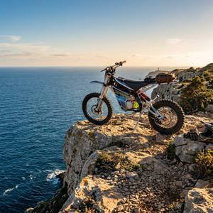 Motocicletas Cruiser Talaria X3 9000W 80V, Más de <span class=keywords><strong>70</strong></span> °   Motos Ultra Bee de 110 km/h, Carga Rápida en 3.5h, 4 Marchas, Largo Alcance - Product Image 2