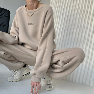 Vêtements d'hiver pour femmes 2024 Ensemble deux pièces épais et personnalisé pour femmes Causal Plus Size Sport Wears 2 Piece Jogger Set Women - Product Image 4