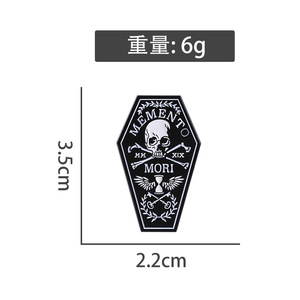 厂家直销古董现代哥特式神秘女巫塔罗牌珐琅别针黑色金属胸针背包装饰徽章 - Product Image 5