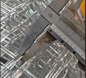 Clôture en treillis métallique <span class=keywords><strong>galvanisé</strong></span> recouvert <span class=keywords><strong>de</strong></span> PVC, clôture en maille losange pour jardin, terrain <span class=keywords><strong>de</strong></span> sport - Product Image 4