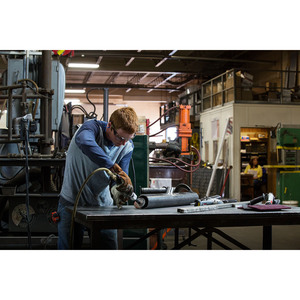 Scotch-Brite™DP-UD deburr và kết thúc Pro Disco compresso 6C trung + 114mm x 22mm loại 27 nén thử nghiệm máy - Product Image 1