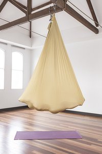 <span class=keywords><strong>Hamac</strong></span> de yoga en soie aérienne de haute qualité, durable, léger et très élastique, 400*280 cm, pour adulte - Product Image 4
