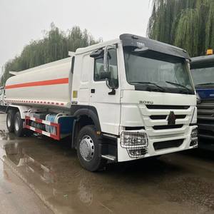 Exportación a Asia Central y África: Camión Cisterna HOWO de 371 CV para Transporte de Gasolina y Diésel, Vehículo de Repostaje Móvil de 20 m³ - Product Image 1