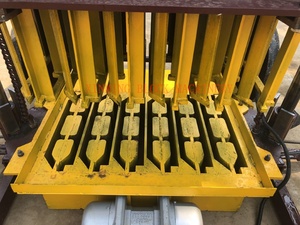 Aiwei Nhỏ Văn Phòng Phẩm QTJ4-45 Khối Bê Tông Máy Nhỏ Gạch Lồng Vào Nhau Khối Làm Máy Móc - Product Image 3