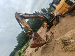 Excavatrice sur chenilles CAT 323DL d'occasion, prête à être expédiée, 23 tonnes, Caterpillar 323 d'occasion - Product Image 2