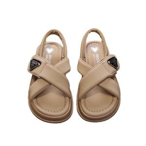 <span class=keywords><strong>Sandales</strong></span> pour enfants, été 2024, nouvelles chaussures de plage pour garçons et filles, légères, décontractées, fermeture velcro, dessus en PU, semelle souple, tendance - Product Image 5