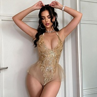 8039 Body en maille à sequins dorés, lingerie transparente couleur chair, style teddy, col licou, décolleté plongeant en V, broderie, coupe haute, tenue de soirée sexy pour femme
