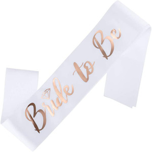 Kit de décoration pour fête prénuptiale avec accessoires pour future mariée, voile décoré or rose et écharpes assorties pour cadeau de fête de bachelorette - Product Image 5