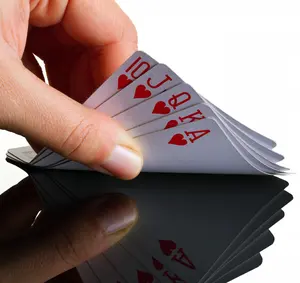 Cartas de jogo de poker de plástico à prova d'água, cartas personalizadas de pvc, 63*88mm