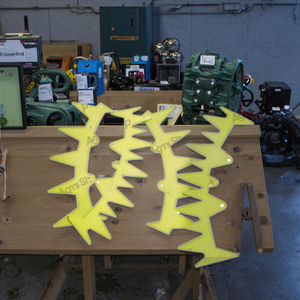 Segment de pièces Orbis d'en-tête de récolteuse de fourrage 4986172/4986161/13108071/13108080 Segment de maïs - Product Image 6