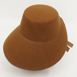 Accesorio de disfraz de la era victoriana, accesorio de escenario, tamaño adulto, Foro marrón, novedades, disfraz de gorro de fieltro Colonial para mujer - Product Image 1