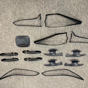 ชุดอุปกรณ์ตกแต่งภายนอกรถยนต์คุณภาพสูง วัสดุ ABS พลาสติก สำหรับรถยนต์ Fortuner - Product Image 5