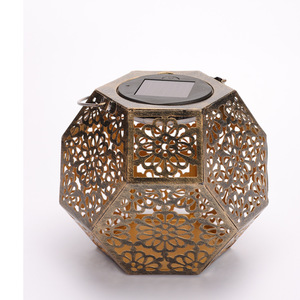 Lámpara Solar de Bambú Colgante con Sensor de Luz LED para Decoración de Jardín Exterior - Product Image 5