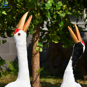 CCAA02 Simulation réaliste d'animal animatronique grandeur nature <span class=keywords><strong>Grue</strong></span> à couronne rouge modèle pour parc - Product Image 4
