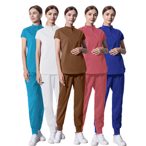 Conjuntos <span class=keywords><strong>de</strong></span> Uniformes Médicos Personalizados <span class=keywords><strong>de</strong></span> Moda para <span class=keywords><strong>Mujer</strong></span> al por Mayor: Blusa <span class=keywords><strong>de</strong></span> Manga Corta con Cuello Mandarín <span class=keywords><strong>y</strong></span> <span class=keywords><strong>Pantalón</strong></span> Jogger - Product Image 3