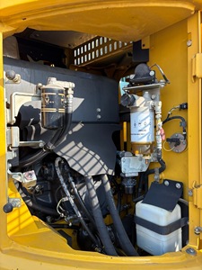 Excavatrice Komatsu PC138US d'occasion de 13 tonnes, modèle 2022, 90% neuve, bon état, avec moteur, boîte de vitesses, pompe, PLC, composants d'origine à vendre - Product Image 6