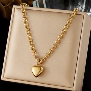 Heart-Shaped Pendant Necklace Gold Plated Stainless Steel O-Chain Women's Everyday Wear Accessory - Product Image 1