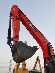 รถขุด Doosan DX225LCA DX225 มือสอง สีเดิมจากโรงงาน รถขุดตีนตะขาบ Doosan DX225lca ขนาด 800 มม. - Product Image 2