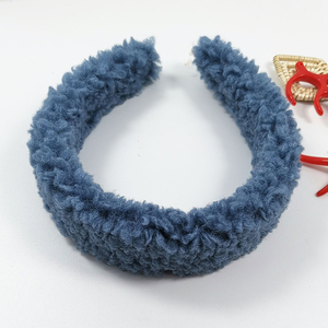 2020 new Kids Faux fluffy Thick Headbands Colorful Mommy And <span class=keywords><strong>Me</strong></span> Fall Hair Accessories Vendprs Winter Woman Furry Headband - Product Image 4