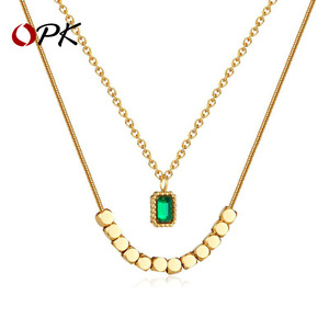 Joyería para mujer Nueva moda Alto sentido Nuevo chino Esmeralda Zircon Acero inoxidable Pequeño collar cuadrado