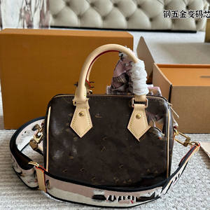 Sacs bandoulière Boston de luxe haut de gamme pour femmes 2025 avec logo imprimé rétro, sac à main supérieur, sac Boston en forme d'oreiller pour dames - Product Image 4