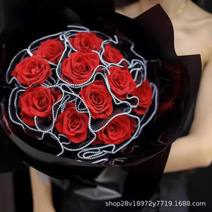 Bouquet di Fiori in Filato Ondulato Perlato, Modello 00365, Confezione in Sacchetto, Tecnica Minimalista di Sovrapposizione, per San Valentino, Negozio di Fiori - Product Image 4