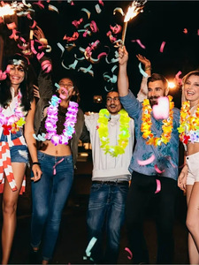 Collier Hawaïen Lumineux LED en Gros, Collier de Fleurs Arc-en-ciel Tropical pour Fête Luau, Plage et Carnaval - Product Image 3