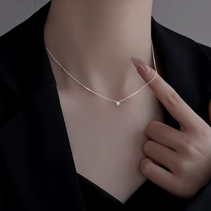 LT-PL281 Collier pendentif en argent sterling 925 avec zircon unique pour femme, Nouveauté 2026, Bestseller, Design de niche de luxe léger, Chaîne de clavicule - Product Image 5