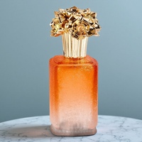 Flacon de parfum rose givré de haute qualité avec bouchon en métal doré, logo personnalisé, vaporisateur rechargeable, contenant de parfum