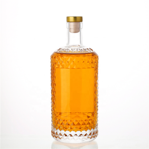 Groothandel Custom Speciale Geest <span class=keywords><strong>Vodka</strong></span> 1000Ml 750Ml 700Ml 500Ml 100Ml <span class=keywords><strong>Vodka</strong></span> Bong Fles - Product Image 4