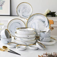 Assiettes en céramique réutilisables et services de vaisselle en porcelaine en gros, avec couleur et logo personnalisés, pour la vaisselle de fête et de mariage