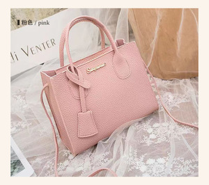 La nuova borsa a tracolla da donna con design diagonale può essere personalizzata con borse di lusso da donna - Product Image 4