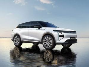 إصدار عالمي من Xingtu Yaoguang مع دفع رباعي الهجين طويل المدى توربو دفع رباعي هجين دفع رباعي تلقائي يسار يورو VI R20 داكن - Product Image 2