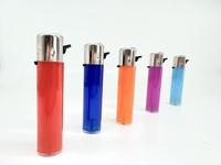 Briquet cylindrique portable au butane du fabricant, type Clipper