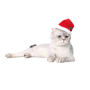 Chapeau de Noël doux et écologique pour animaux de compagnie, motif Père Noël rouge uni, pour chats et chiens, chaud, vente <span class=keywords><strong>en</strong></span> gros du fabricant - Product Image 5