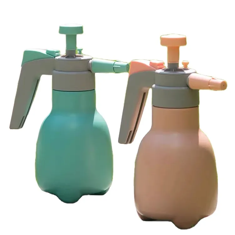 Water Sprayers 1L 2L Hand-held Pump Pressure Garden Sprayer PE Picture Plastic Spray Bottle Restaurants Plastic Nozzle