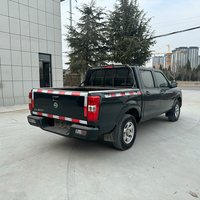 Pick-up Dongfeng version diesel avec moteur 2.3T, capacité de remorquage et une grande hauteur au sol, offrant un avantage significatif