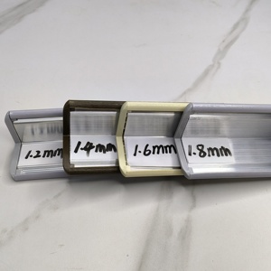 Protezioni <span class=keywords><strong>Angolari</strong></span> per Pareti, Moderne Protezioni in Plastica, <span class=keywords><strong>Alluminio</strong></span> e Vinile, Materiale in Gomma, Vendita Diretta dalla Fabbrica, PVC ZN51 - Product Image 3