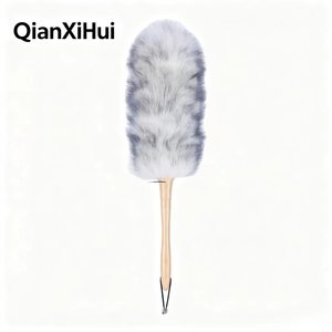 Brosse à <span class=keywords><strong>poussière</strong></span> en laine avec manche en bois massif, antistatique, pour le nettoyage domestique, personnalisable, outil de nettoyage pour la maison, vente en gros en usine - Product Image 1