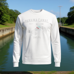 Camiseta Vintage del Canal de Panamá de Manga Larga con Diseño de Mapa, Souvenir de Panamá - Product Image 3