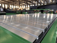 Machine à graver CNC de haute qualité 2,2 kW à 6,0 kW 220 V 1325 pour le bois, l'acrylique et le MDF pour les travailleurs du bois