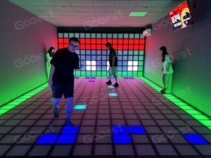 Gooest Pi Sport Jeu <span class=keywords><strong>de</strong></span> salle intérieure Lumière LED Activer les jeux <span class=keywords><strong>de</strong></span> réaction Jeu <span class=keywords><strong>de</strong></span> grille interactif pour <span class=keywords><strong>centre</strong></span> <span class=keywords><strong>de</strong></span> sport numérique - Product Image 2