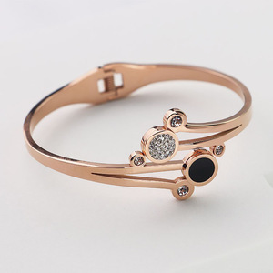 Rose Gold Bracelet With Zircon Accents Geometric Design For Women Party Jewelry - Product Image 4